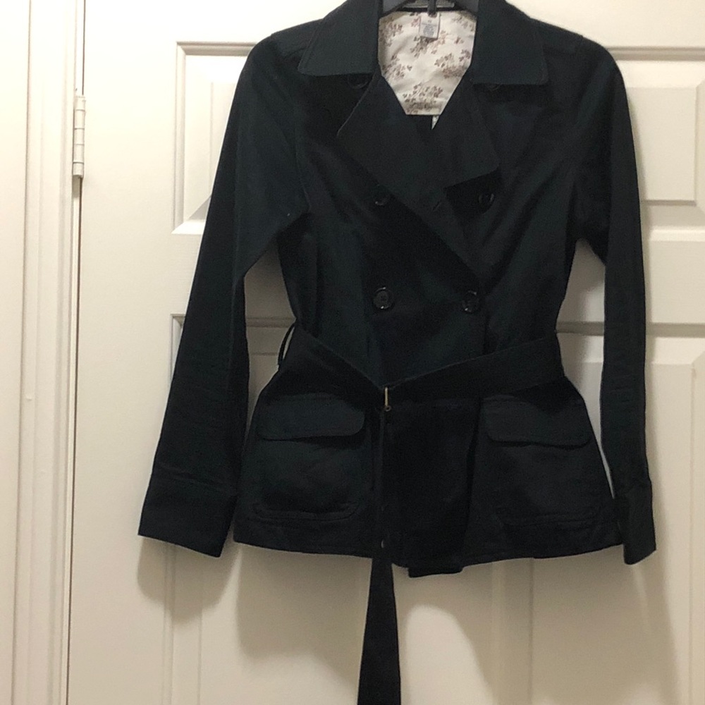 Old Navy trench coat  size xs